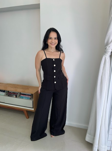 conjunto alfaiataria preto feminino elegante