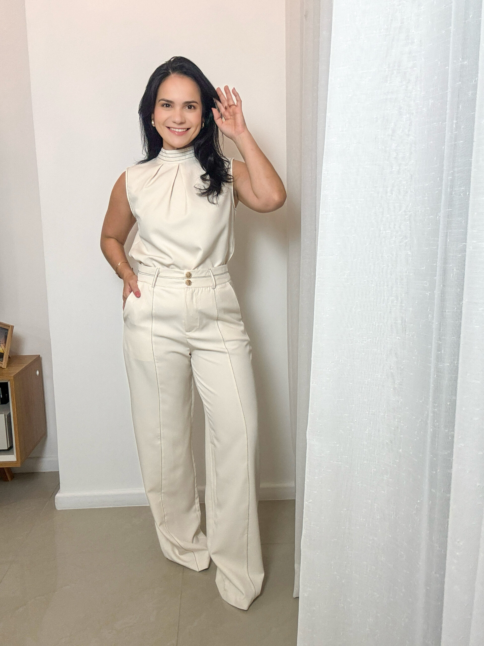 conjunto off-white de alfaiataria feminina elegante look completo